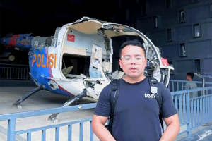 st now reporter aqil hamzah at aceh on the job filming aceh tsunami 20 anniversary