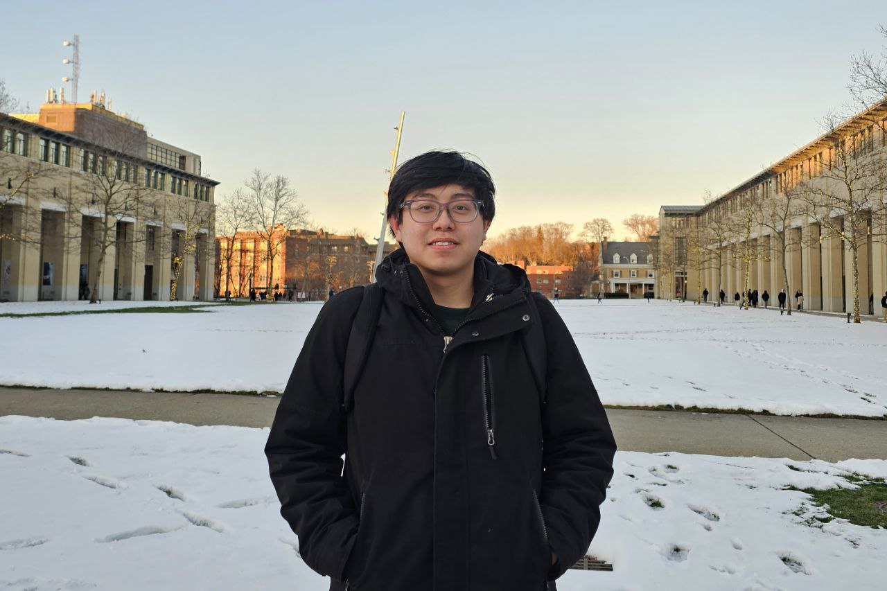 DSTA scholar Neo Jun Wei standing in front of Carnegie Mellon University