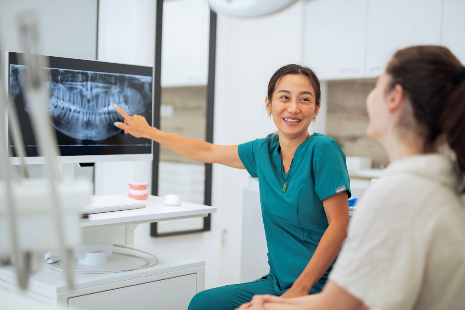 dentistry scholarship holder from saf, ntu, nus or psc
