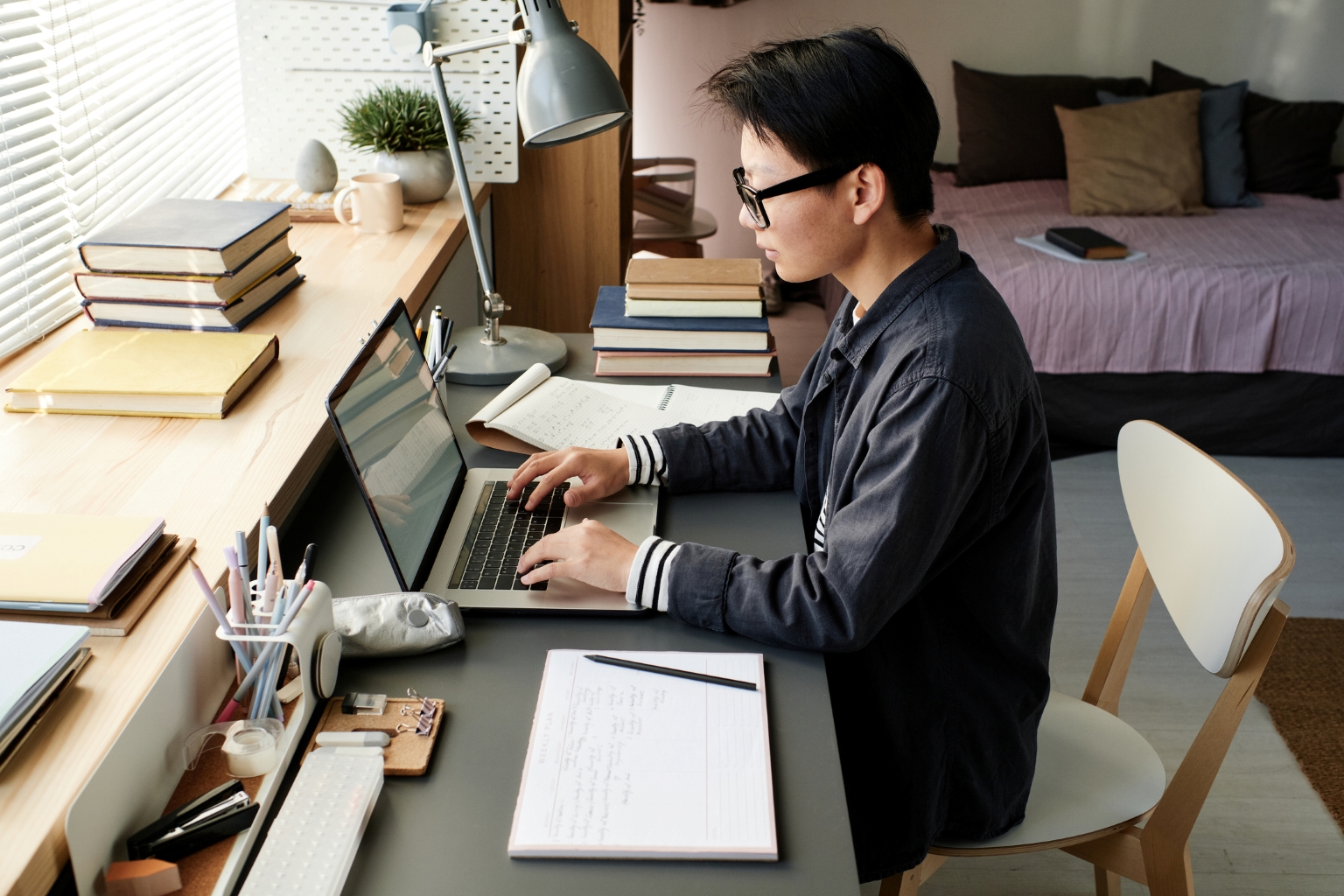 jc or poly student in singapore writing scholarship application personal statement essay for singapore university nus, ntu, smu